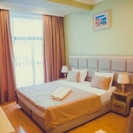 Eleon Hotel Baku Ngoại thất bức ảnh